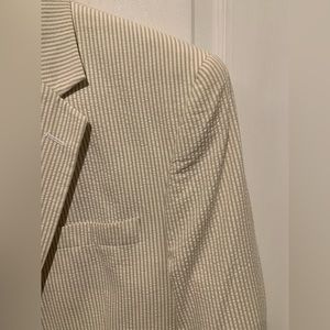 Jos A Bank Seersucker Suit 40R